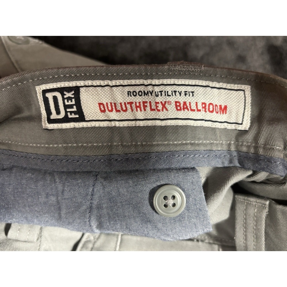 Duluth Trading Carpenter Pants Gray Relaxed Fit 36x34 New Roomy Utility Fit - Picture 4 of 9